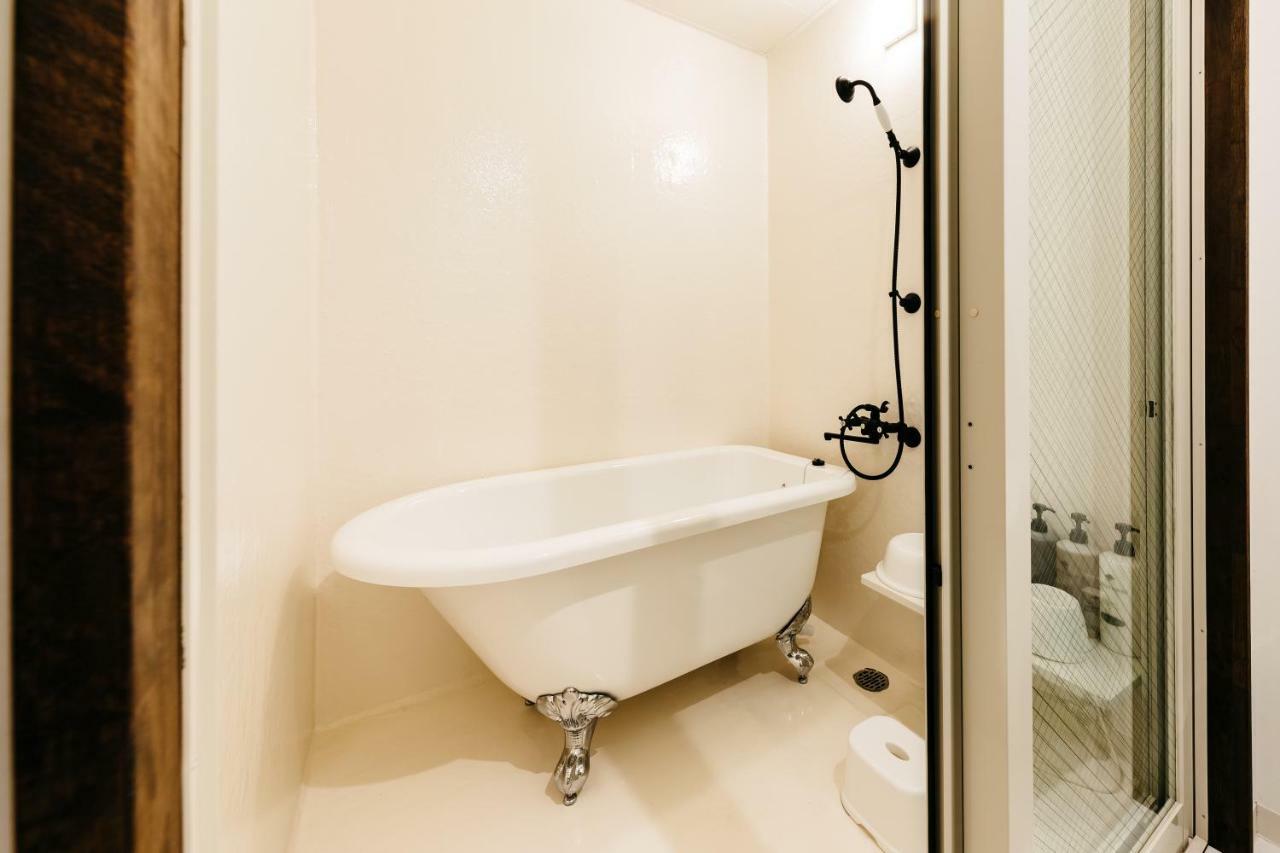 Aqua Cite Dotonbori Apartment Osaka Exterior photo